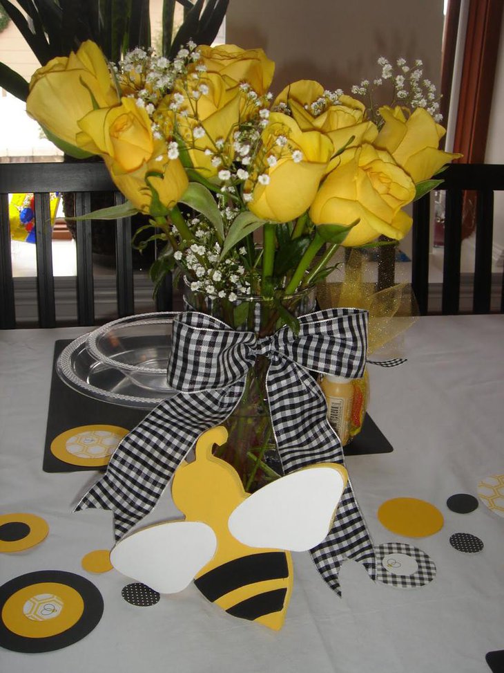 Beautiful Bee Themed Baby Shower Table Centerpiece