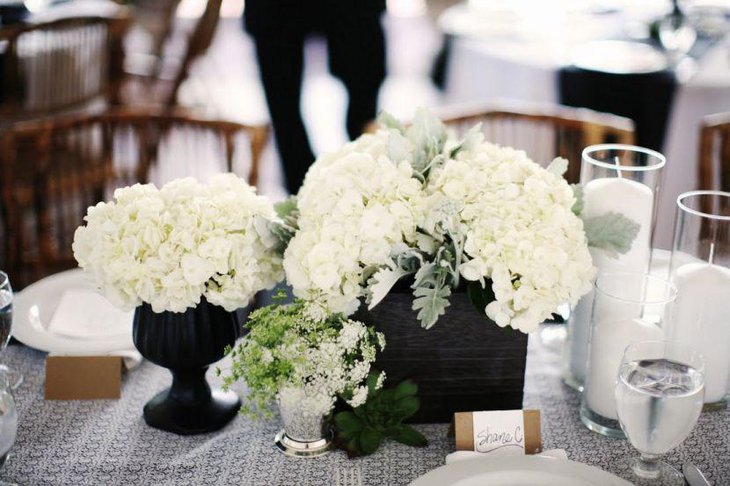 Black And White Wedding Theme Table Decorations With White Hydrangea And Black Vase
