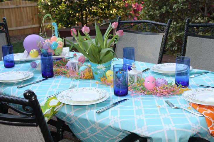 Blue theme spring dinner table