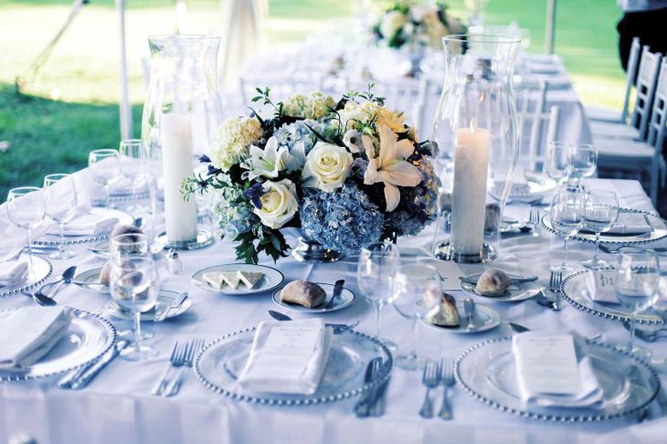 Colorful Summery Centerpiece Table Ideas classic blue hydrangea wedding decor