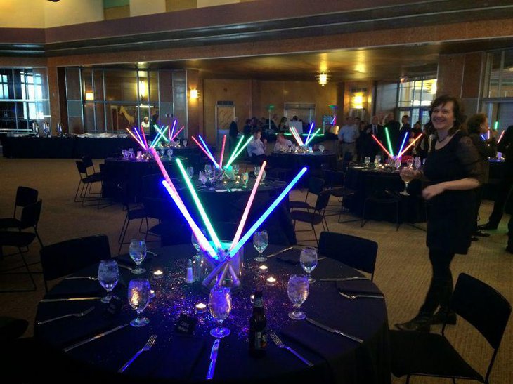 Cool guest table arrangement for Star Wars themed birthday party