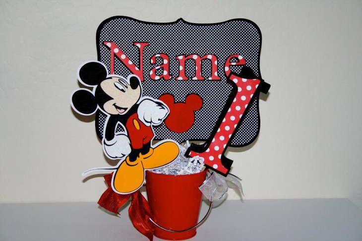 Cute first birthday Mickey Mouse centerpiece