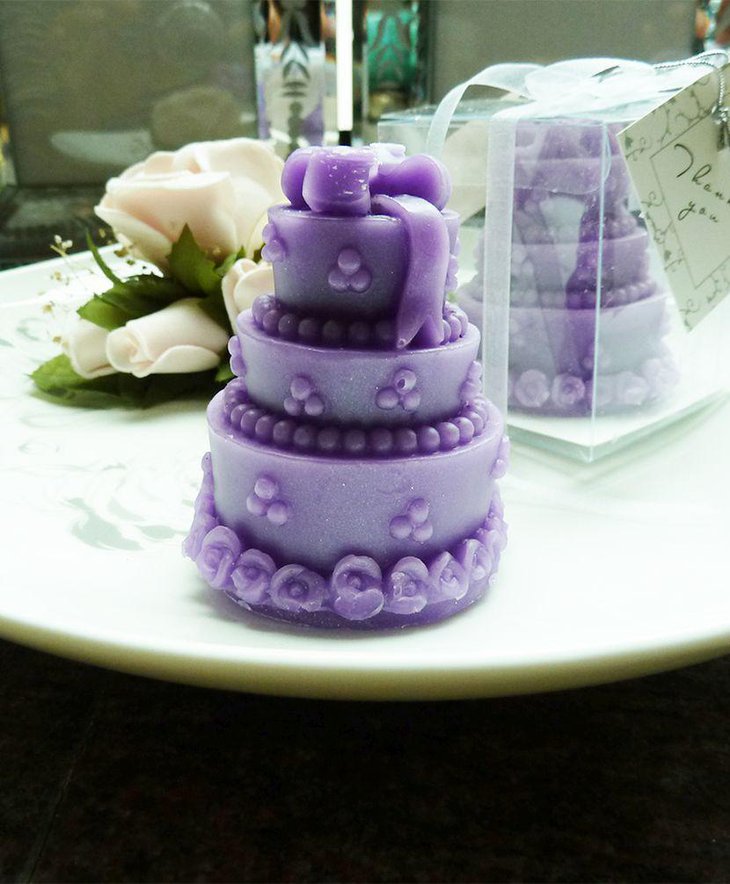 Cute purple cake candle favor decoration