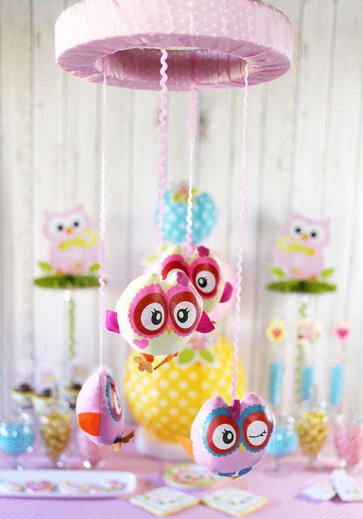 DIY owl mobile baby shower table centerpiece