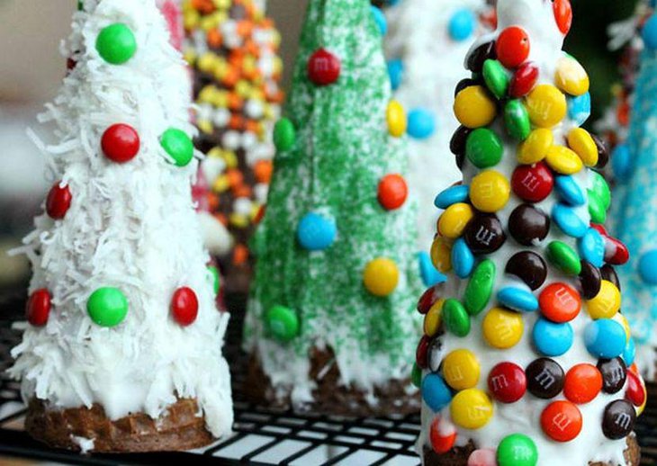 DIY wafer cone decorations for Kids Christmas dessert table