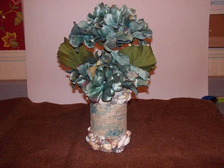 Floral shell wedding table centerpiece