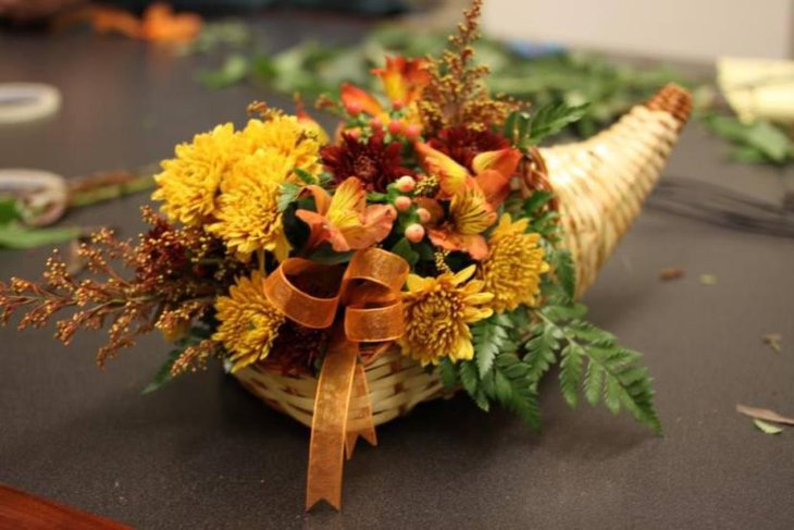 Flowers as Beautiful Thanksgiving Centerpieces 4