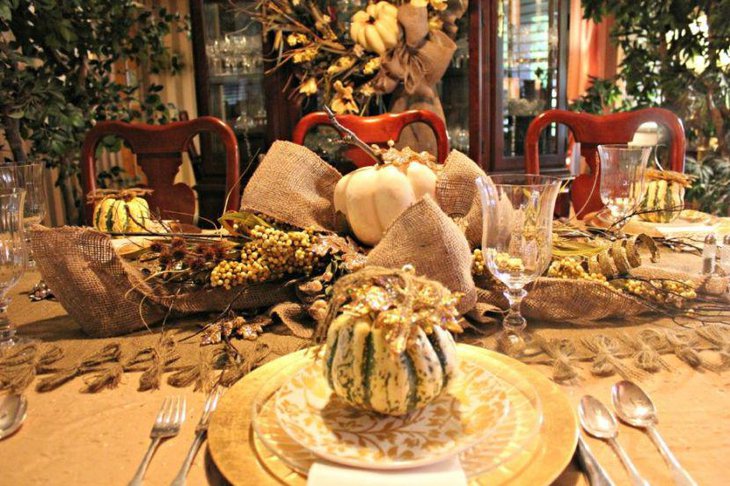 Gorgeous Thanksgiving Dining Table with Vintage Pumpkin And Dry Floral Centerpiece