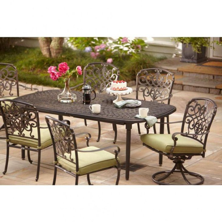 Outdoor Iron Expandable Dining Table