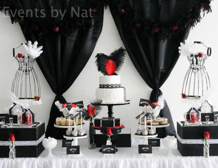 Roaring 20s black and white themed adult birthday table decor