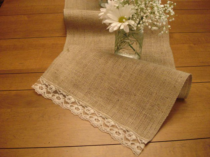 Simple DIY lace and burlap table runner