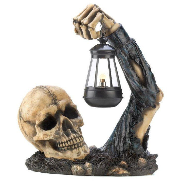 Skull with lantern Halloween centerpiece idea