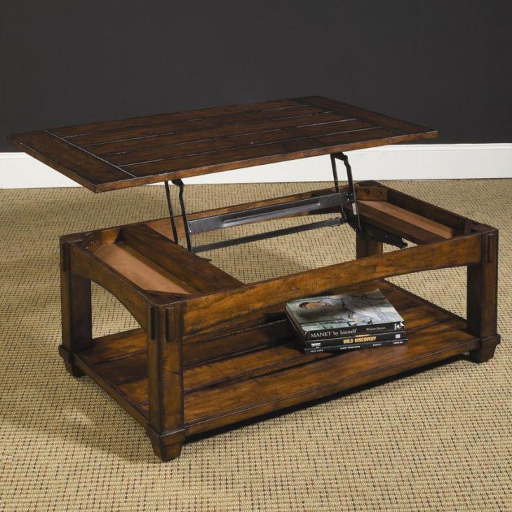Solid rustic looking lift top coffee table made of oak