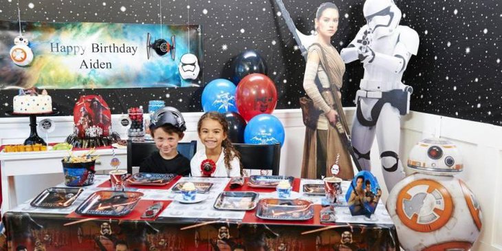 Star Wars Force Awakens Party Guest Table