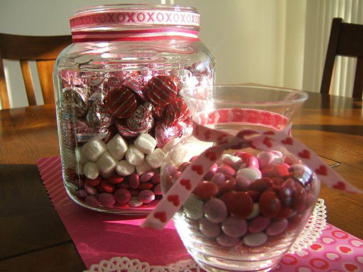 Sweet candy jar Valentines centerpiece 1
