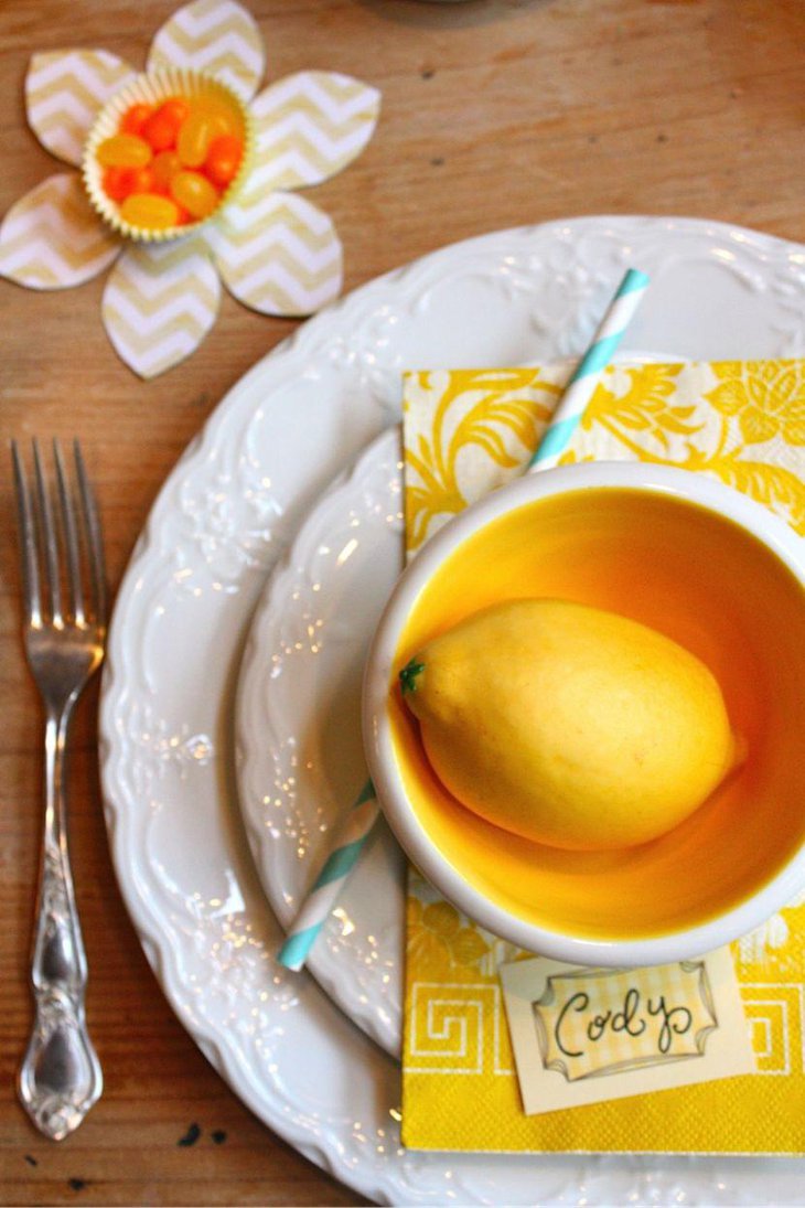 Sweet lemon spring table decor