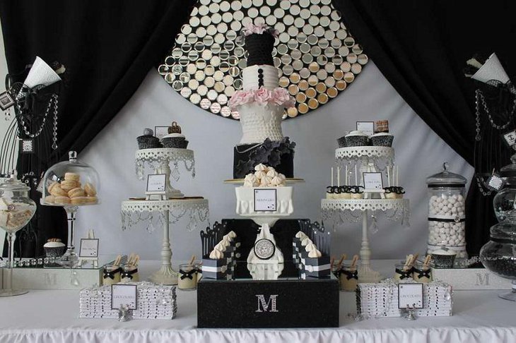 The Black White and Golden New Years Eve Lavish Party Table Decoration