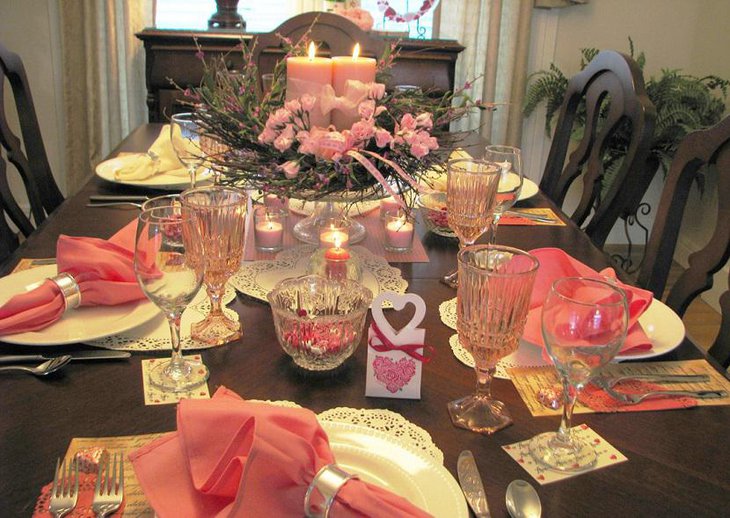 Valentine Tablescape in Pink