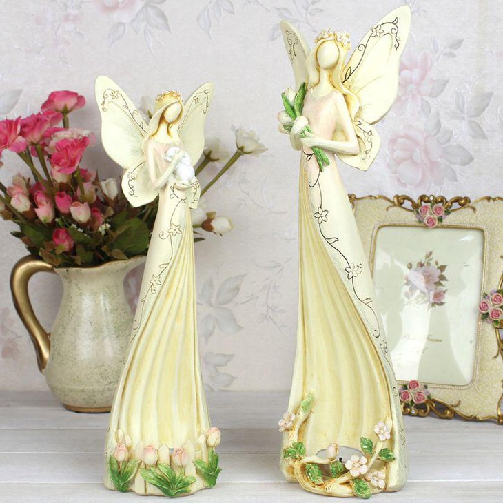 Vintage table decor with ceramic angel props