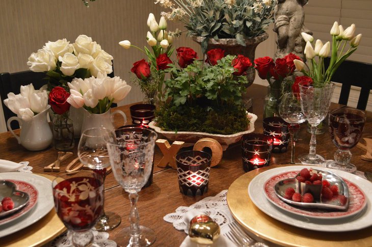 White And Red Roses Used For Elegant Decoration