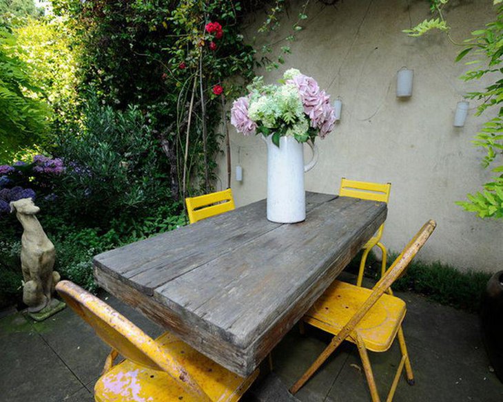 A rustic garden patio Italian themed table