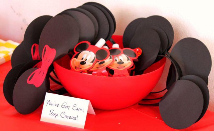 Adorable Mickey Mouse birthday party ear invites