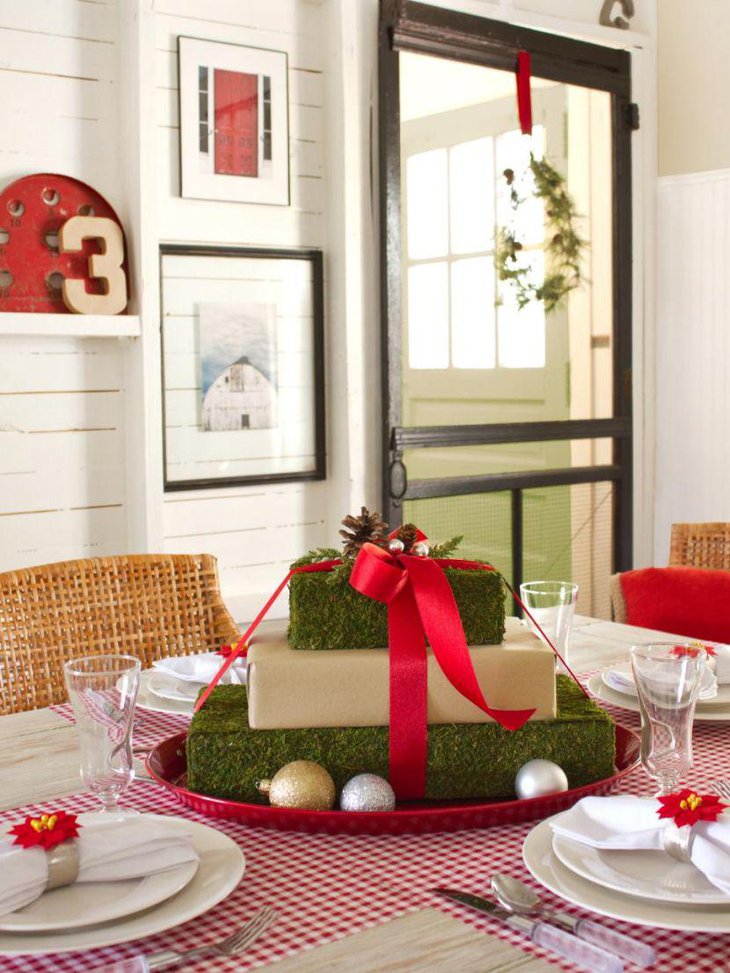 Attractive Moss Gift Box Christmas Table Centerpiece