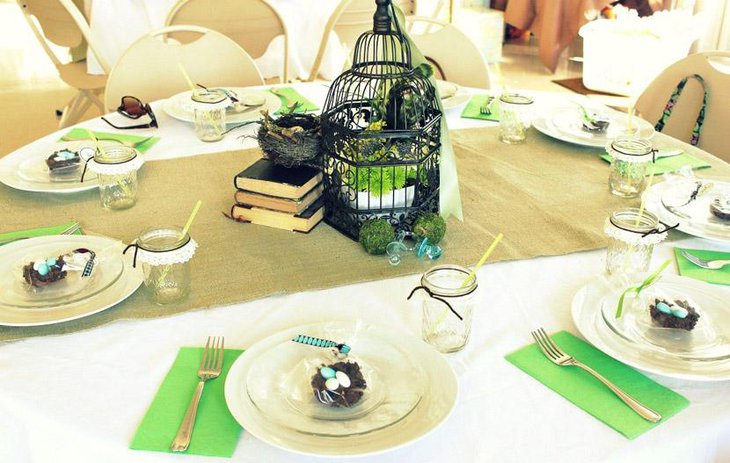 Beautiful Burlap Table Runner with Lime Green Theme