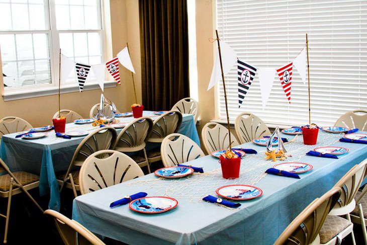 Boy baby shower decor with nautical theme