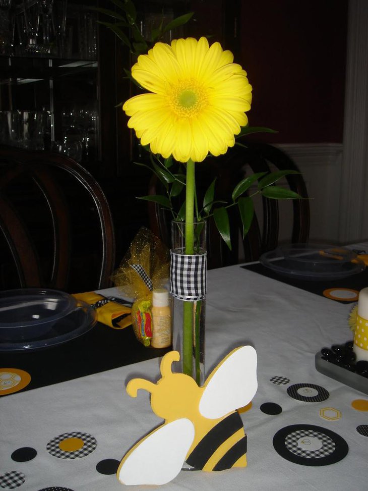Classy Bee Themed Baby Shower Table Centerpiece