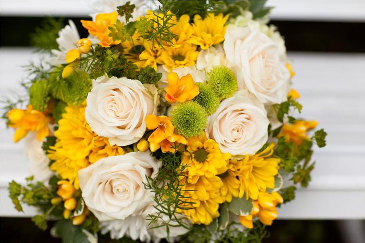 colored green and yellow flowers for a sweet country wedding