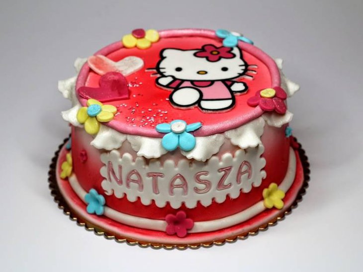 Cute Hello Kitty Photo Cake