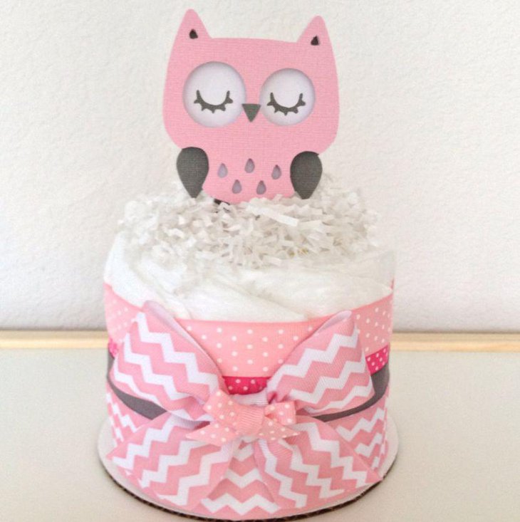 Cute owl centerpiece in pink