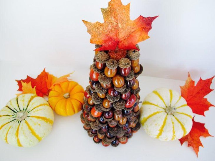 DIY Holiday Acorn Tree Table Centerpiece