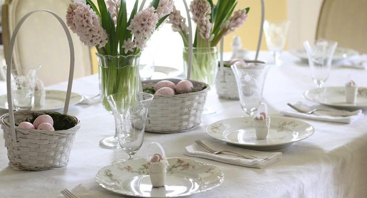 DIY New Year Table Decoration with White Flowers with White Setting