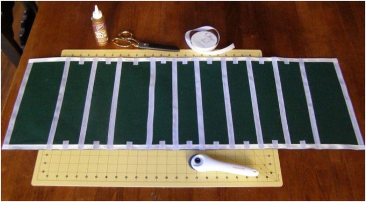 DIY no sew football field table runner