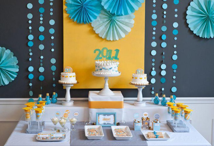 DIY party dessert table setting