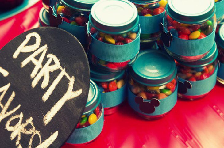 DIY washed baby jar Mickey Mouse party favors