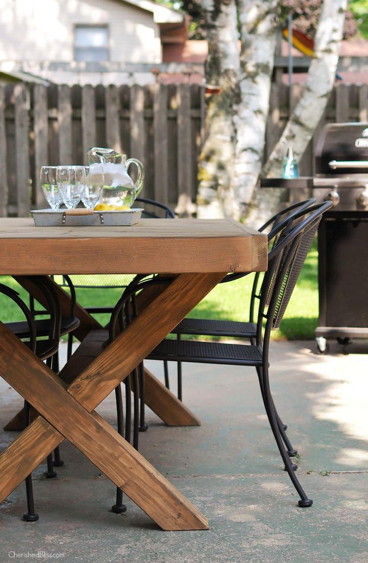 DIY X leg dining table for outdoor dining