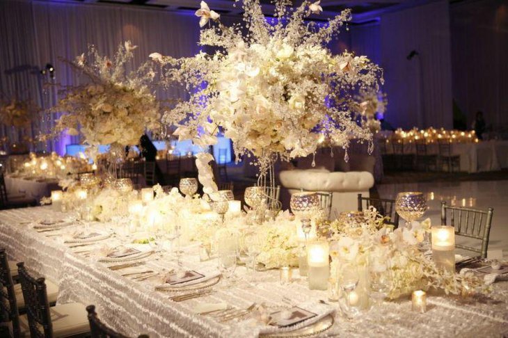 Do not over stuff your wedding tables with too many accessories
