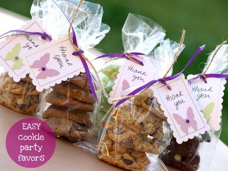 Easy cookie pack baby shower favors 1