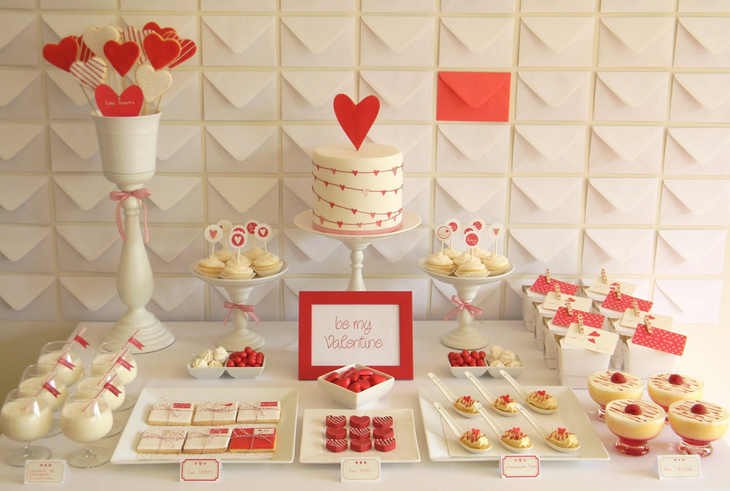 Easy Red Valentine Wedding Dessert Table