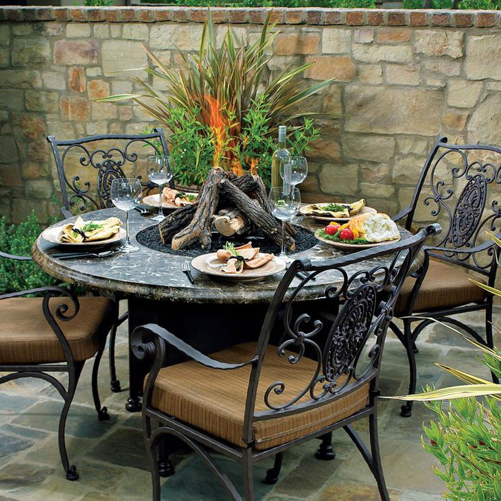 Exterior Outdoor Round Dining Table with Firepit