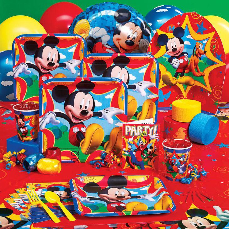 Fabulous Mickey Mouse birthday party decorations