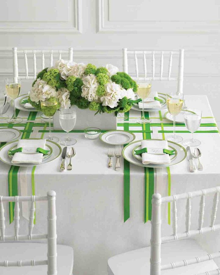 Fast and Easy DIY Easter Table Settings