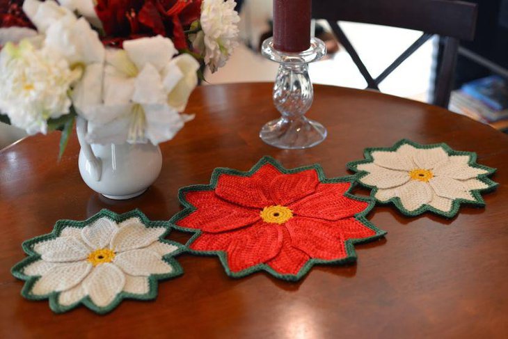 Festive crochet Valentines table runner