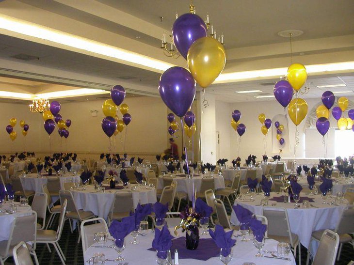 35 Fascinating Graduation Centerpieces Ideas | Table Decorating Ideas