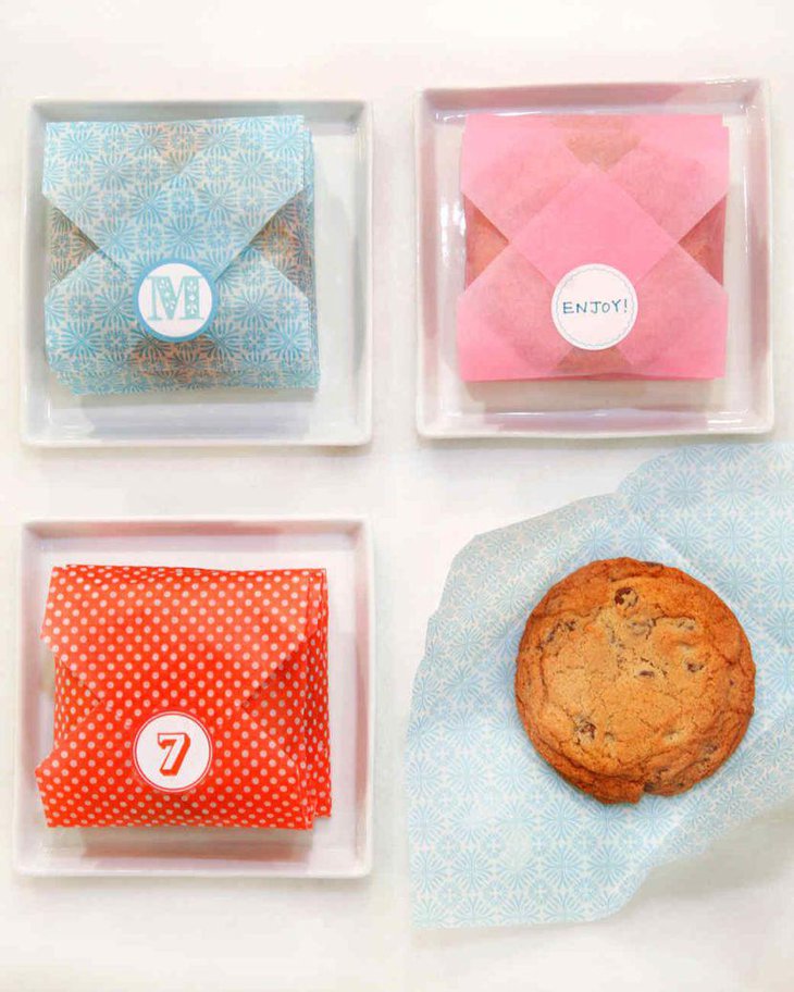 Gorgeous cookie envelope baby shower favor