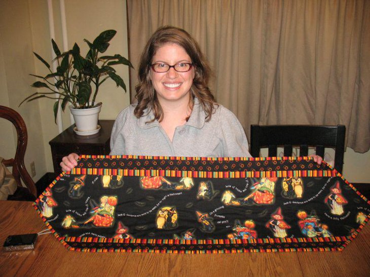 Gorgeous Halloween table runner