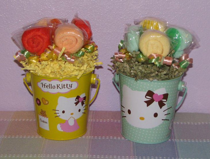 Hello Kitty favor cups for birthday party